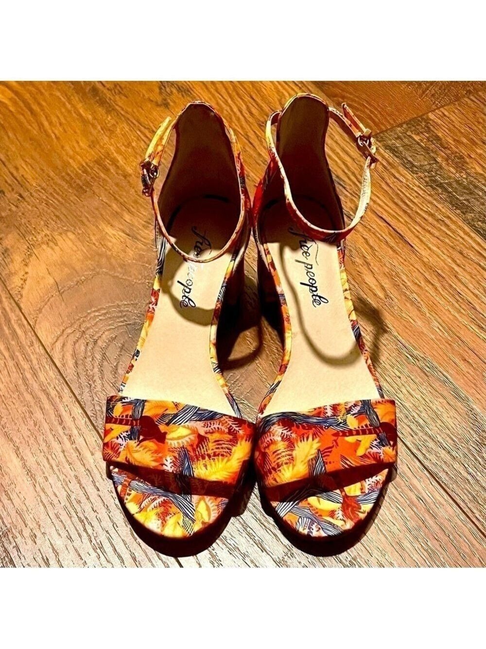 FREE PEOPLE orange floral block heel sandals. Size 37
